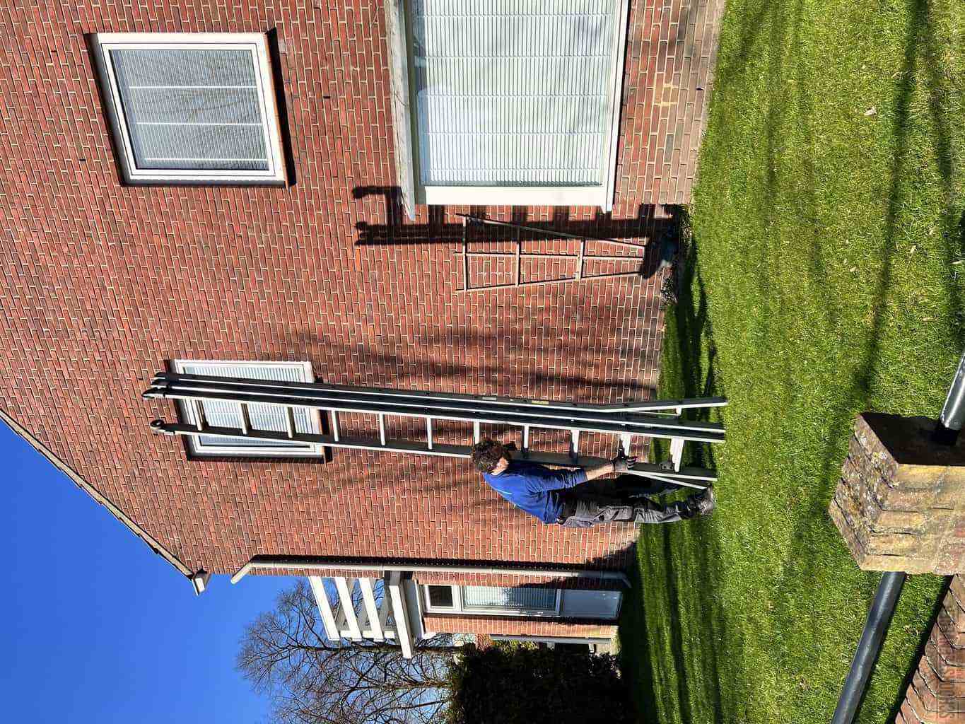 Purmerend schoorsteenveger huis ladder